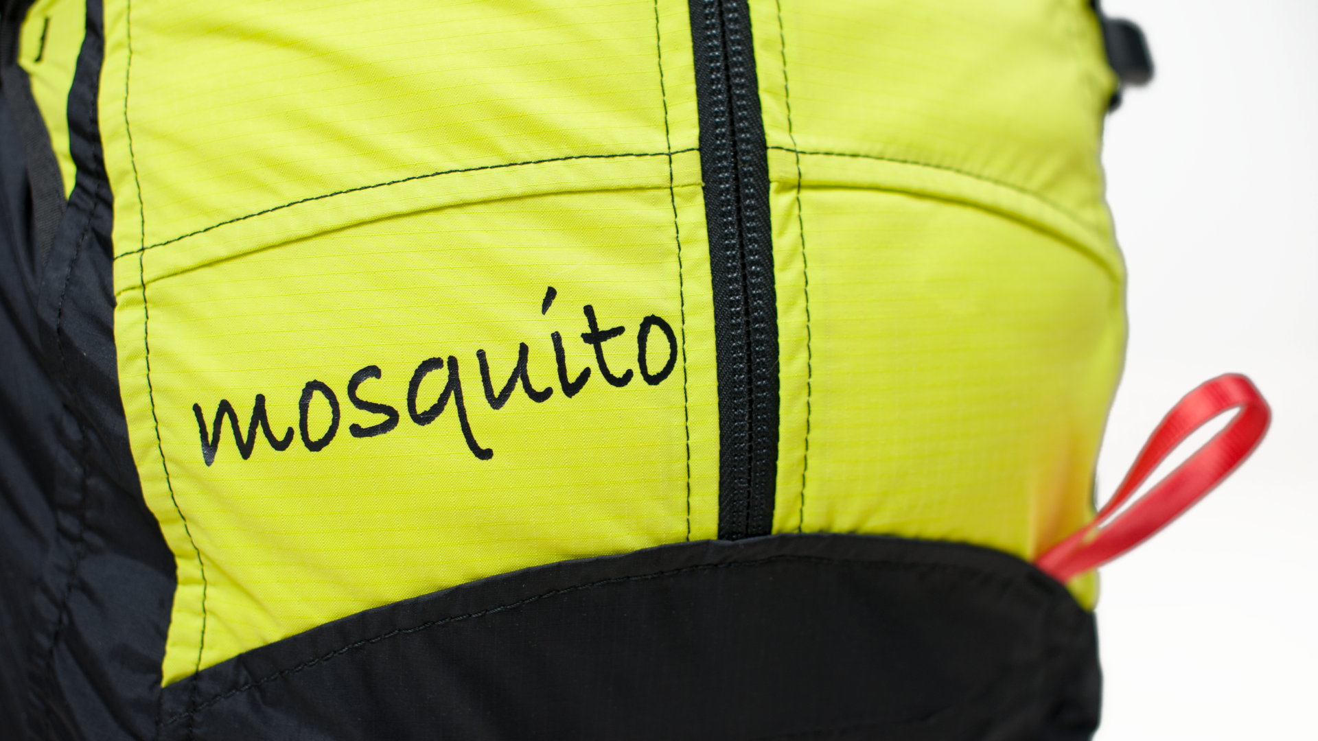 mosquito 01 detal a.jpg