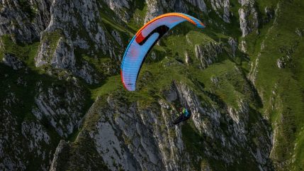 sky paragliders apollo 3 07.jpg
