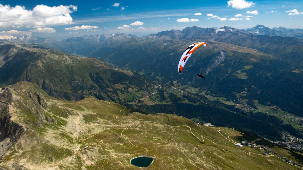 sky paragliders apollo 3 08.jpg